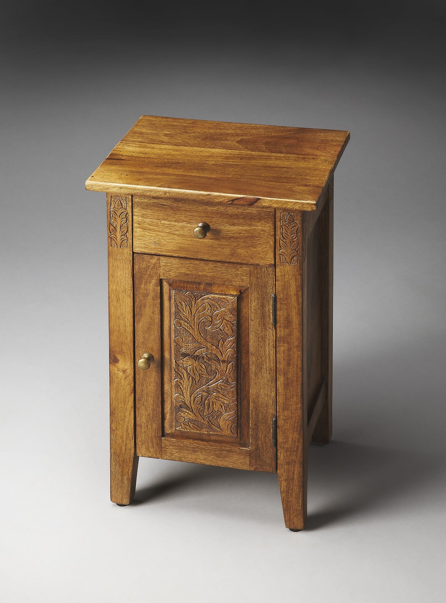 Wester Hand Carved Cabinet in Light Brown  1841290