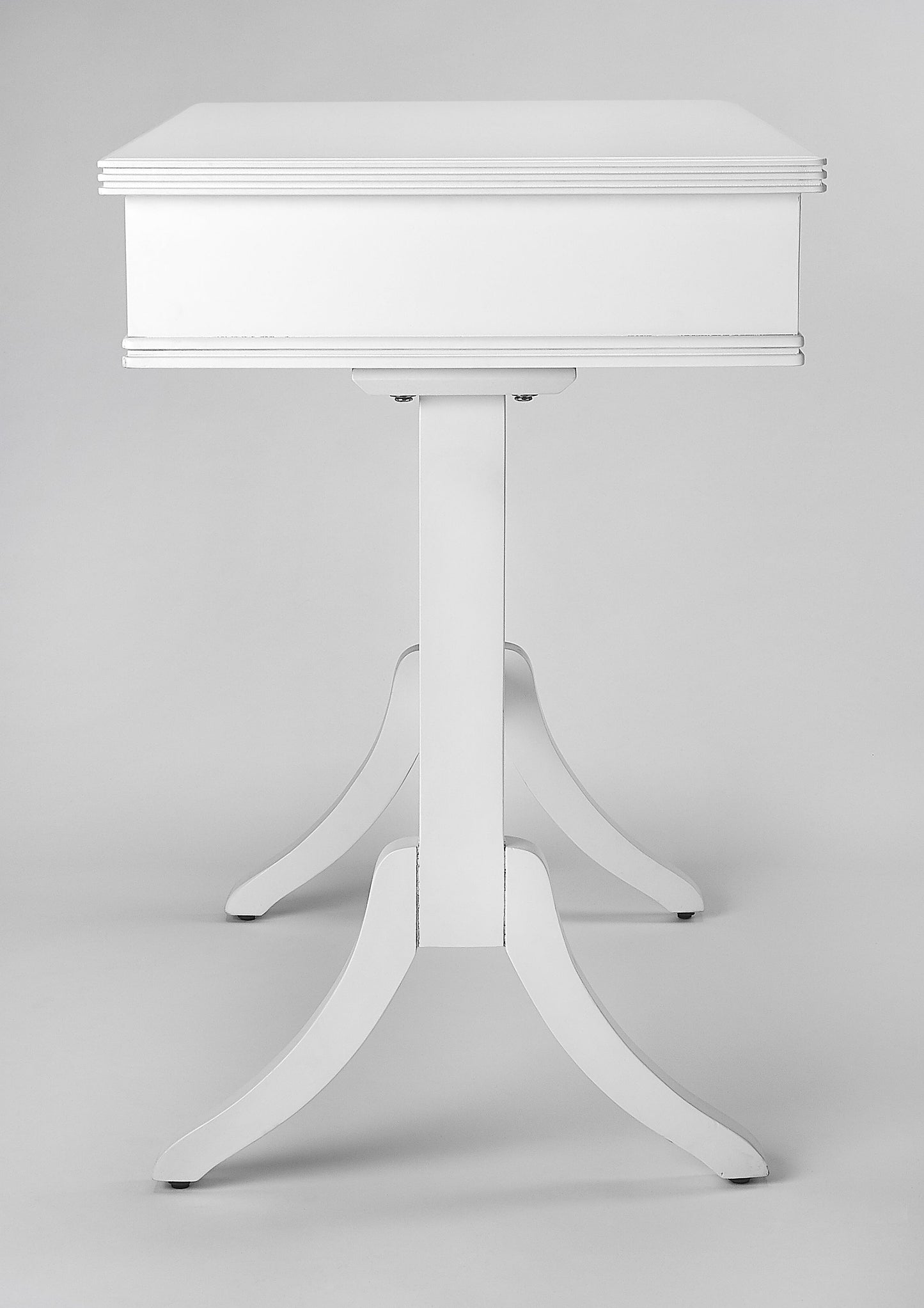 Alta Writing Desk in White  4456288