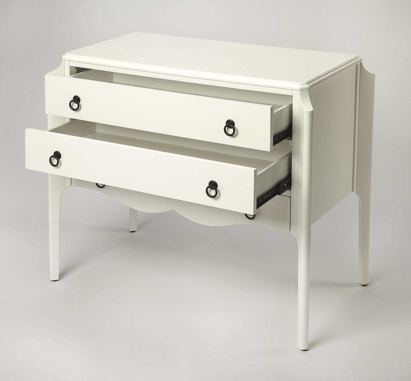 Wilshire Accent Chest in White  4469304