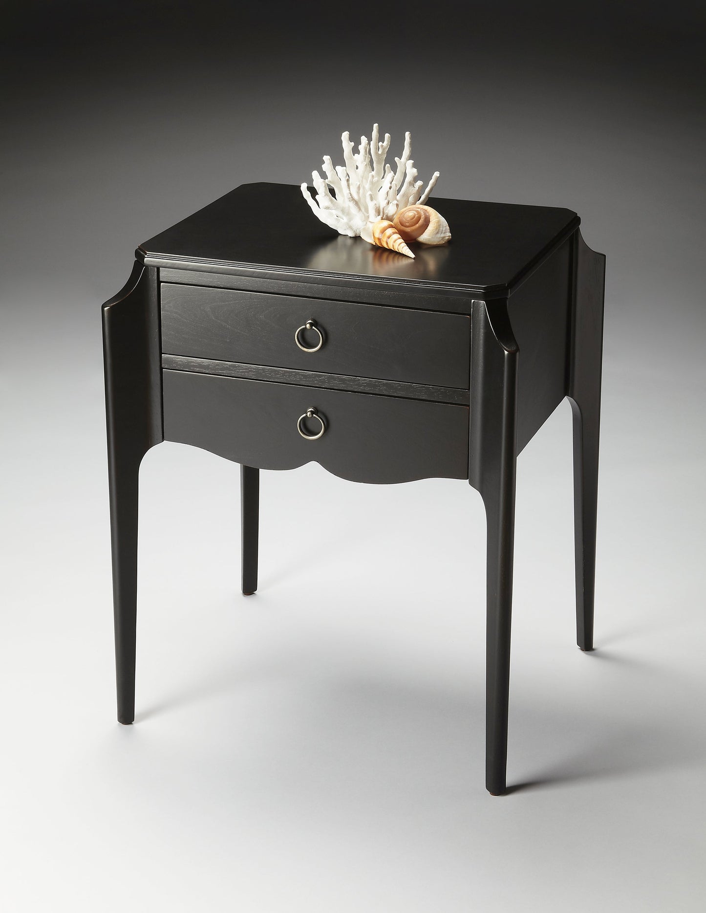 Wilshire End Table in Black  7016111