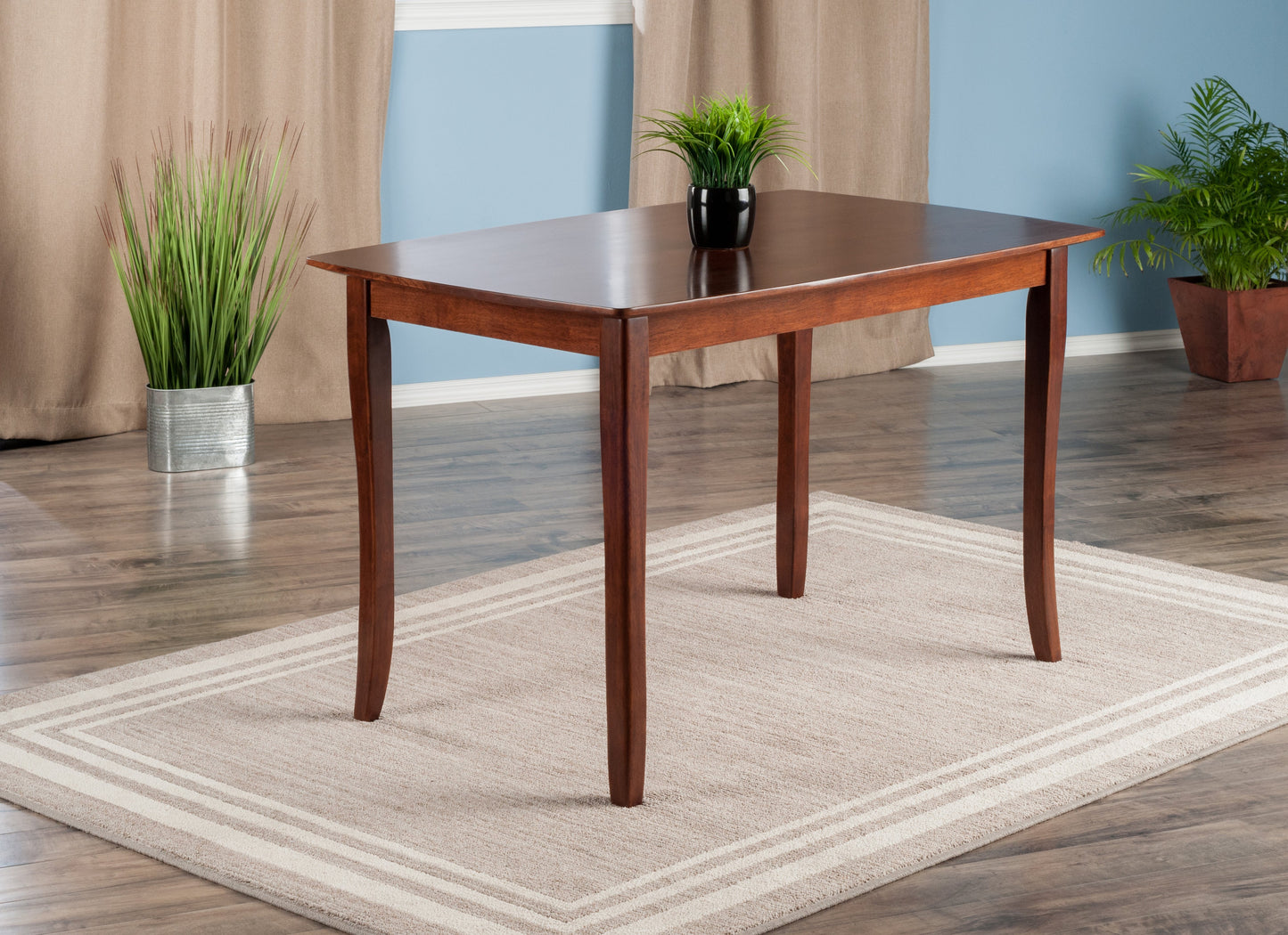 Inglewood Dining Table, Walnut