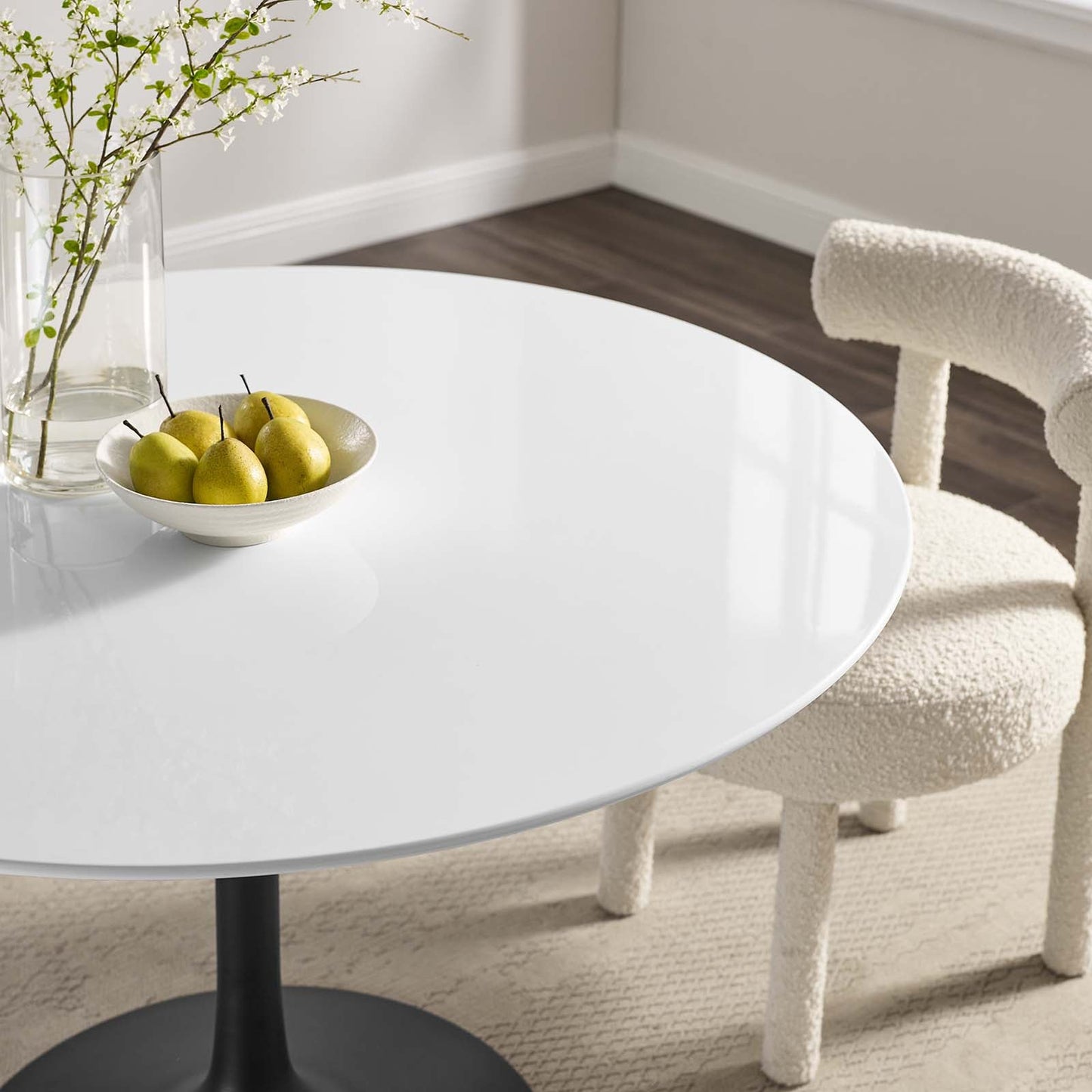 Lippa 48" Round Dining Table Black White EEI-3522-BLK-WHI