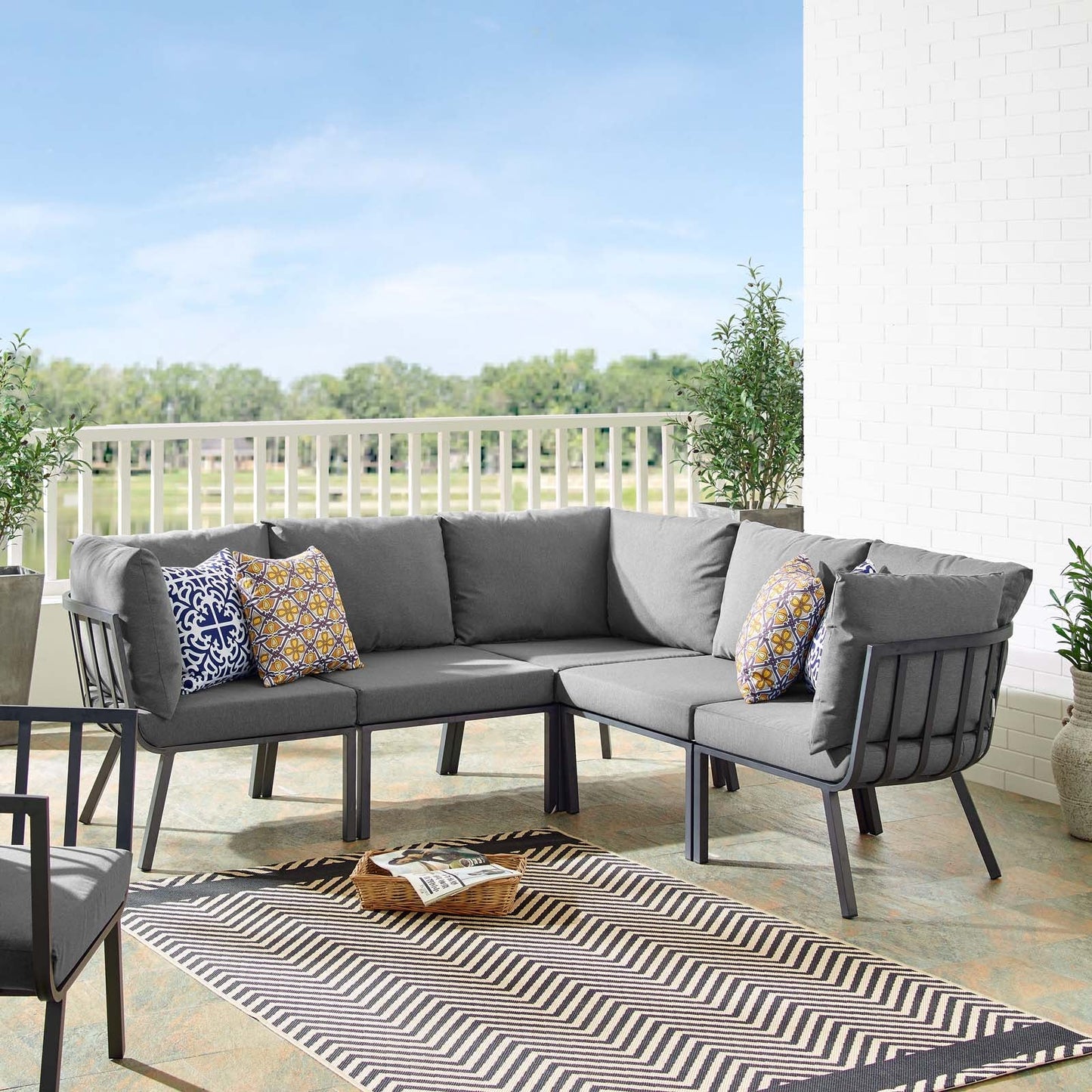 Riverside 5 Piece Outdoor Patio Aluminum Sectional Gray Charcoal EEI-3789-SLA-CHA