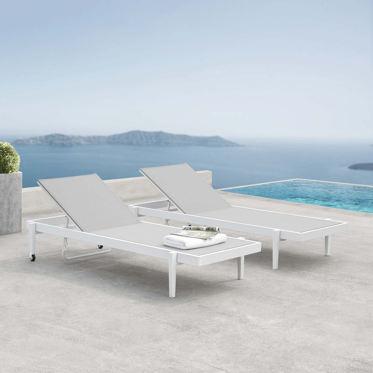 Charleston Outdoor Patio Aluminum Chaise Lounge Chair Set of 2 White Gray EEI-4204-WHI-GRY