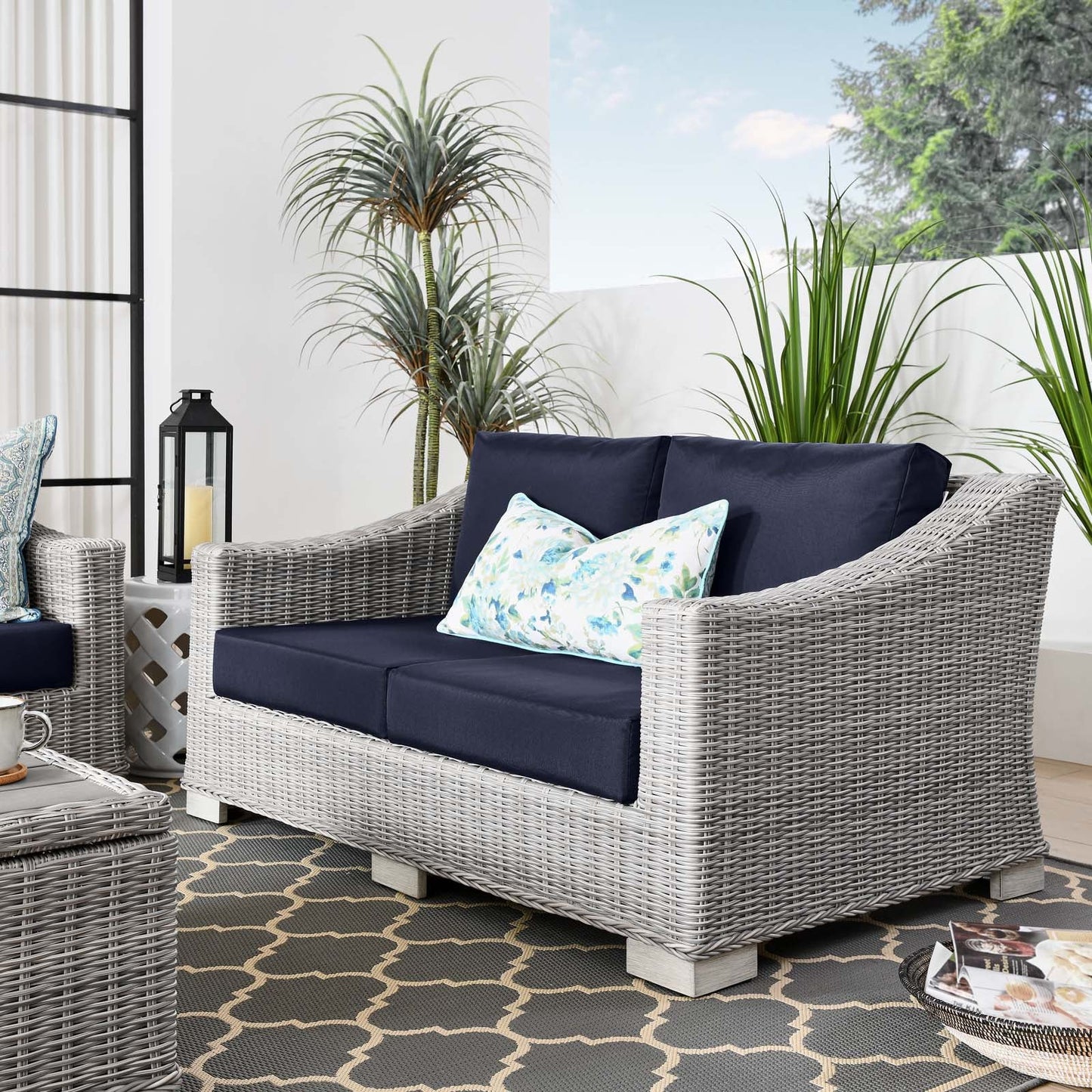 Conway Outdoor Patio Wicker Rattan Loveseat Light Gray Navy EEI-4841-LGR-NAV