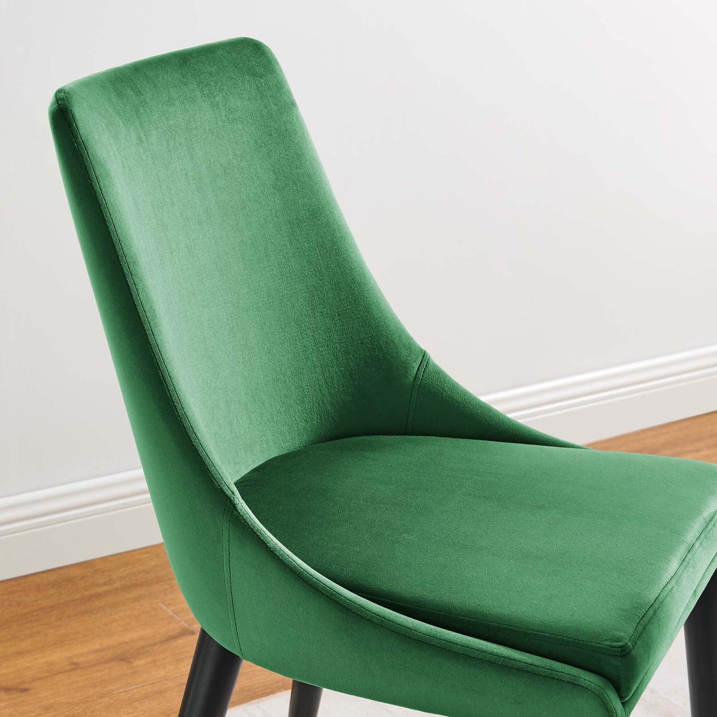 Viscount Performance Velvet Dining Chair Emerald EEI-5009-EME