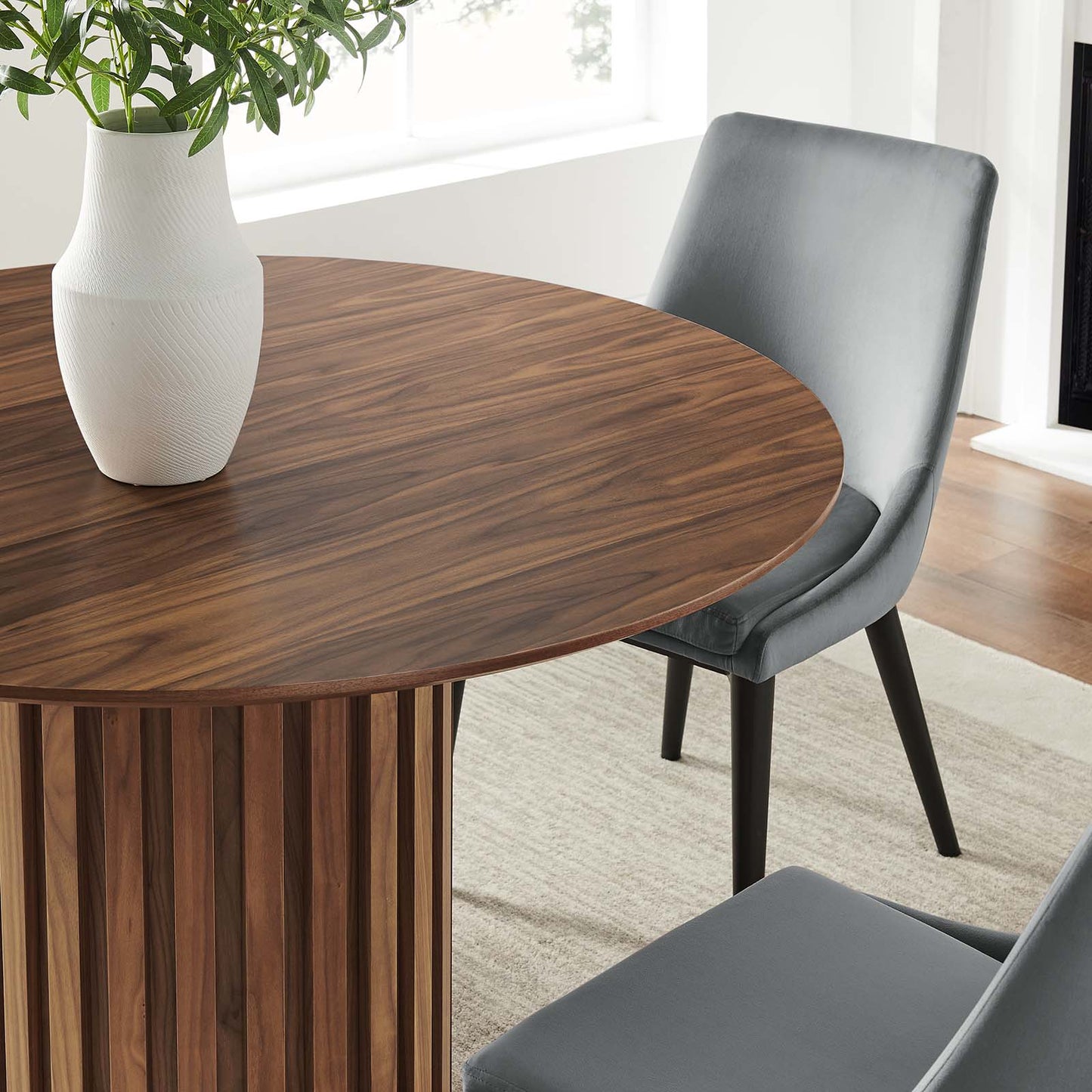 Senja 47" Round Dining Table Walnut EEI-6064-WAL-SET