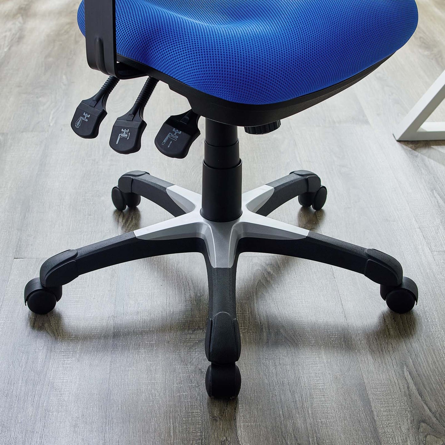 Articulate Mesh Office Chair Blue EEI-757-BLU