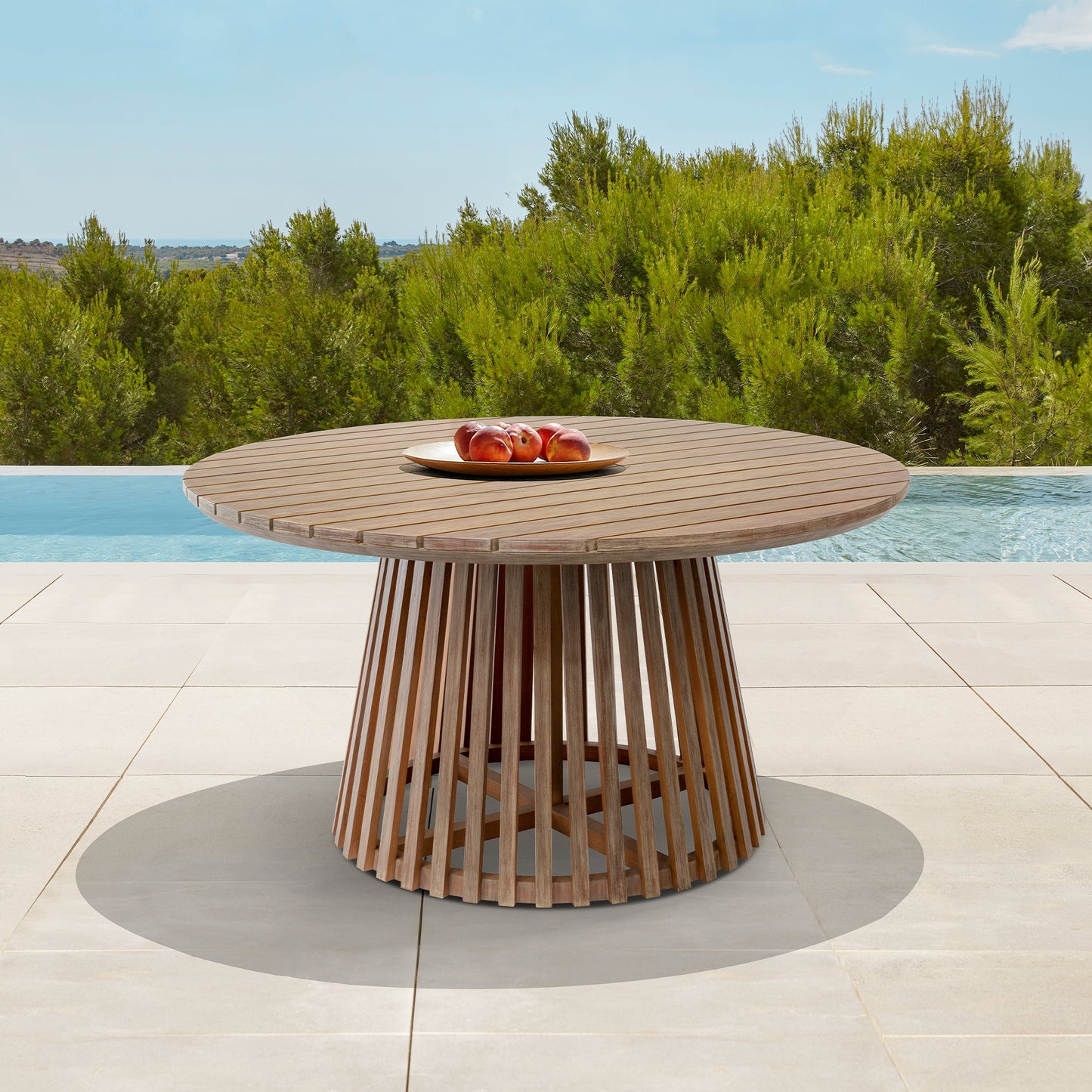 Escondido Outdoor Patio Round Dining Table in Light Eucalyptus Wood