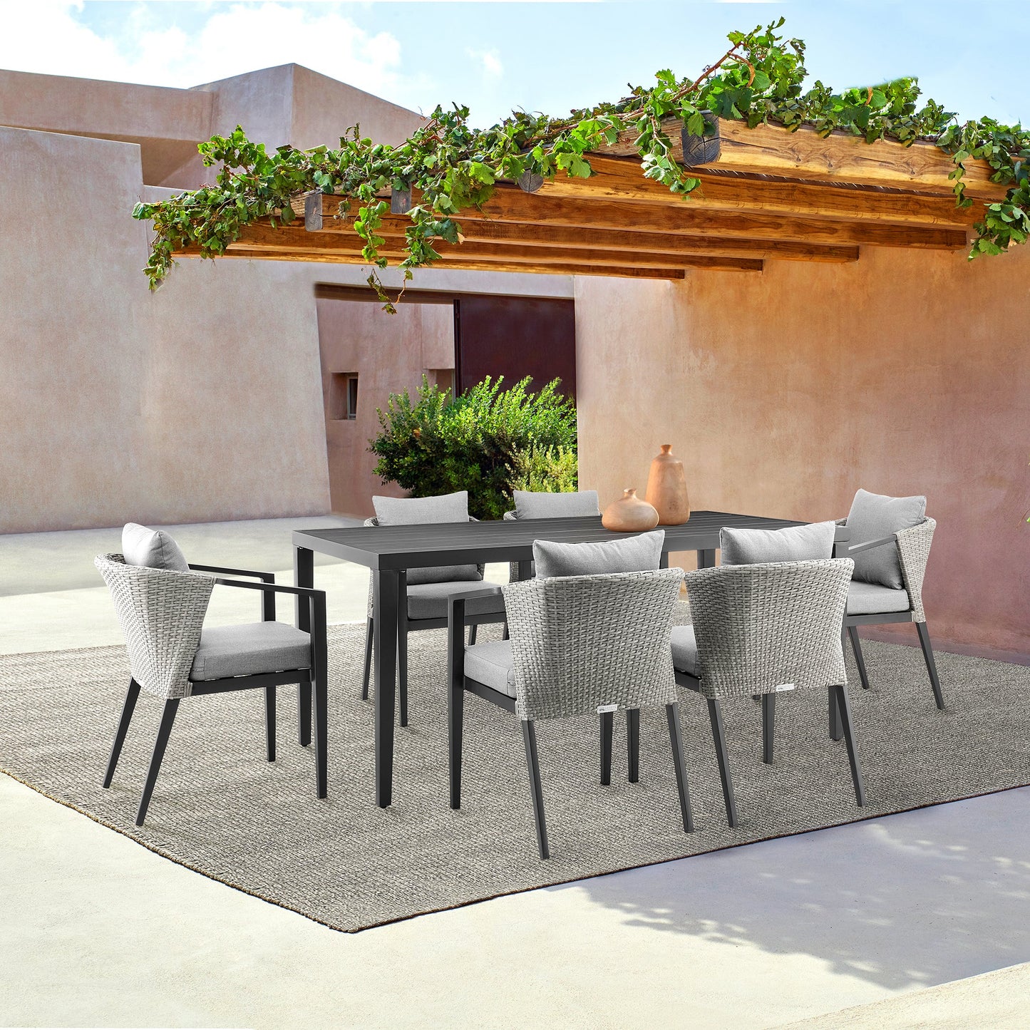 Palma Outdoor Patio Dining Table in Aluminum